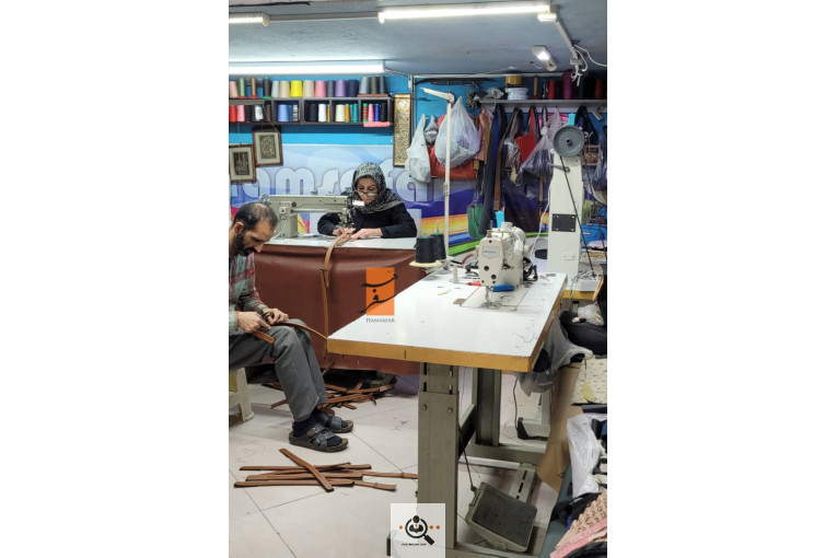 کارگاه تولید و پخش کیف همسفر در اصفهان