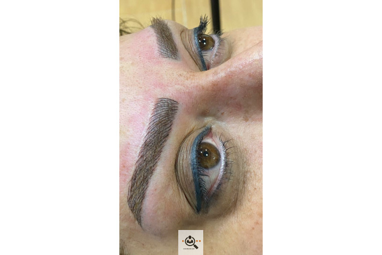 سالن آرایش و زیبایی منا بابایی در عباس آباد