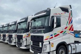 فروش انواع کامیون های کشنده اروپایی در همدان