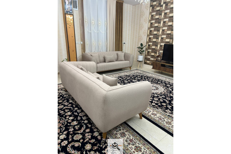 مبلمان امپراطور در شازند مرکزی
