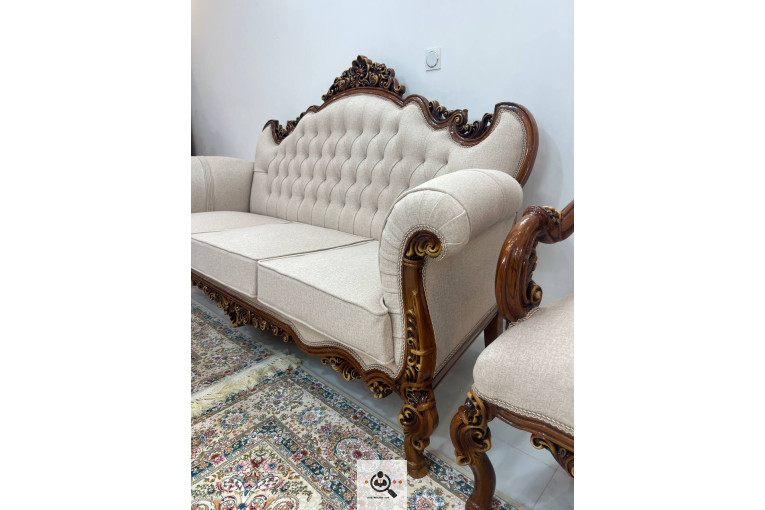 مبلمان امپراطور در شازند مرکزی