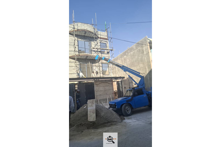 خدمات تخصصی جرثقيل و یدک کش کشوری در بروجرد