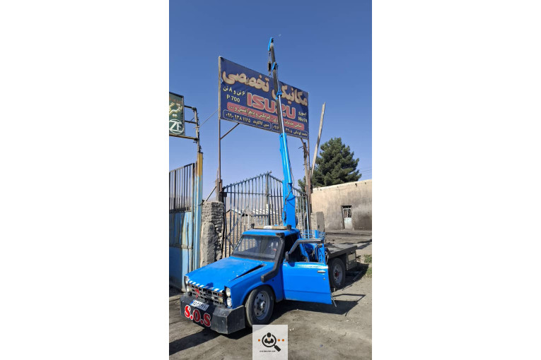 خدمات تخصصی جرثقيل و یدک کش کشوری در بروجرد