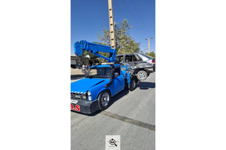 خدمات تخصصی جرثقيل و یدک کش کشوری در بروجرد