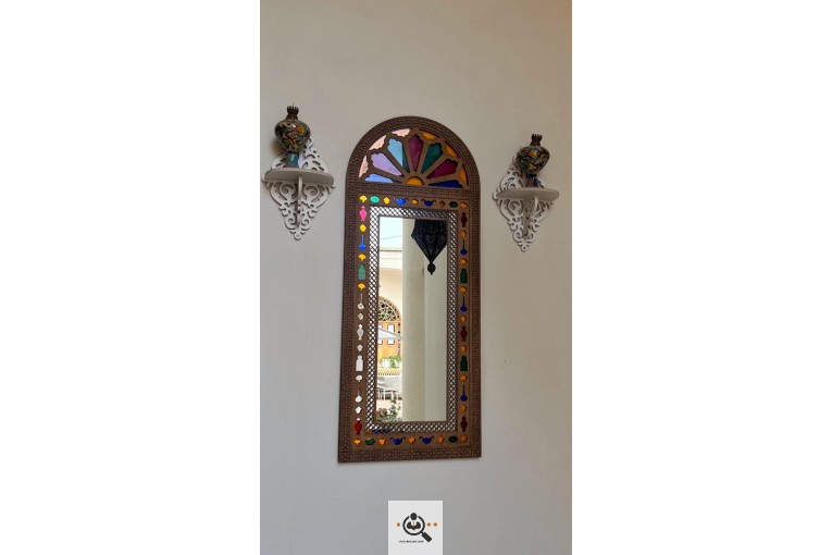 کافه رستوران آریانا در کاشان