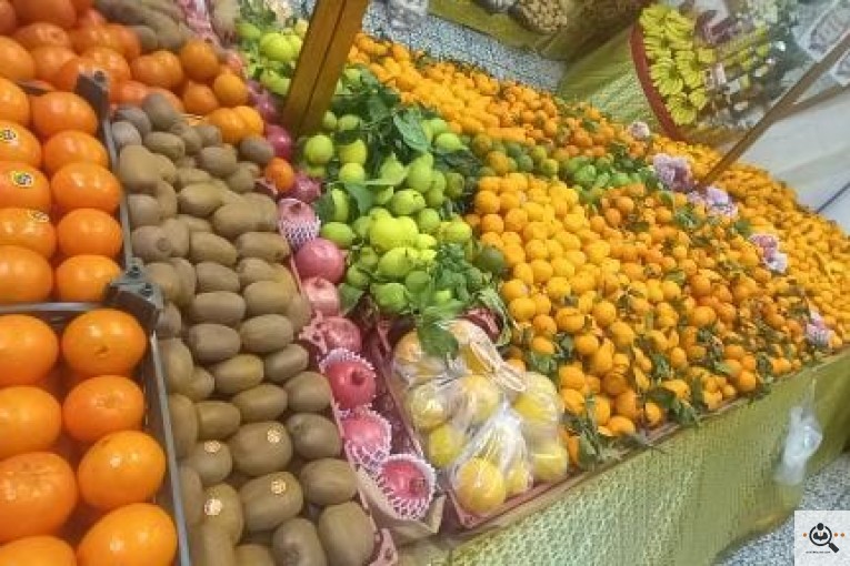 میوه فروشی معرفت در نجف آباد