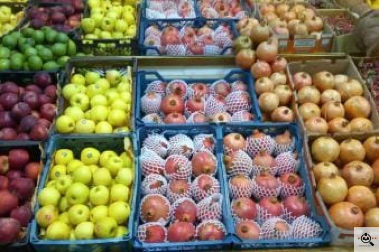 میوه فروشی معرفت در نجف آباد