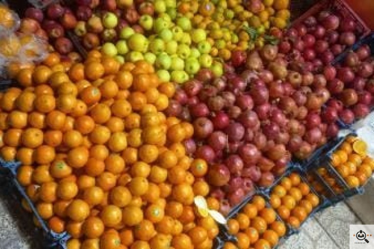 میوه فروشی معرفت در نجف آباد