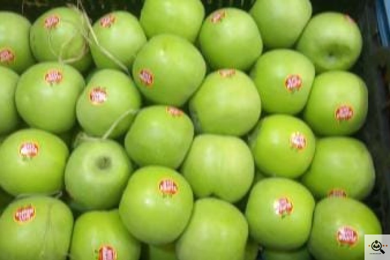 میوه فروشی معرفت در نجف آباد