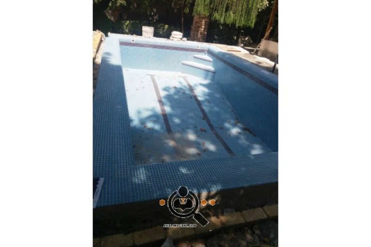 استخر کار حسنی در کرج