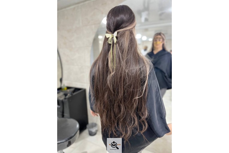 خدمات رنگ و لایت و کراتین و احیا سمیرا کاظمی در بروجن