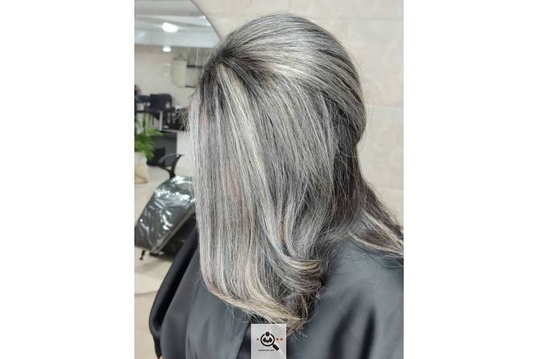 خدمات رنگ و لایت و کراتین و احیا سمیرا کاظمی در بروجن