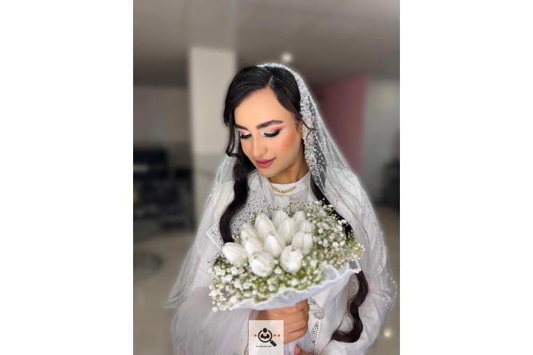 میکاپ لاله رضایی زاده در سیرجان