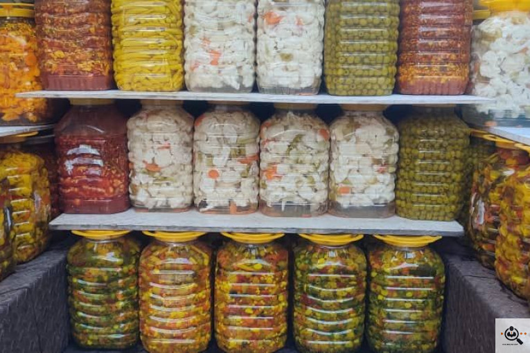 تولید و پخش ترشیجات ابتکار معطر در قائمشهر