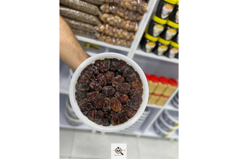 خرماسرا گشاده رو در خوزستان