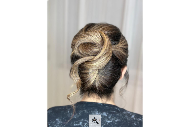 سالن آرایش و زیبایی لاوین در نیاوران