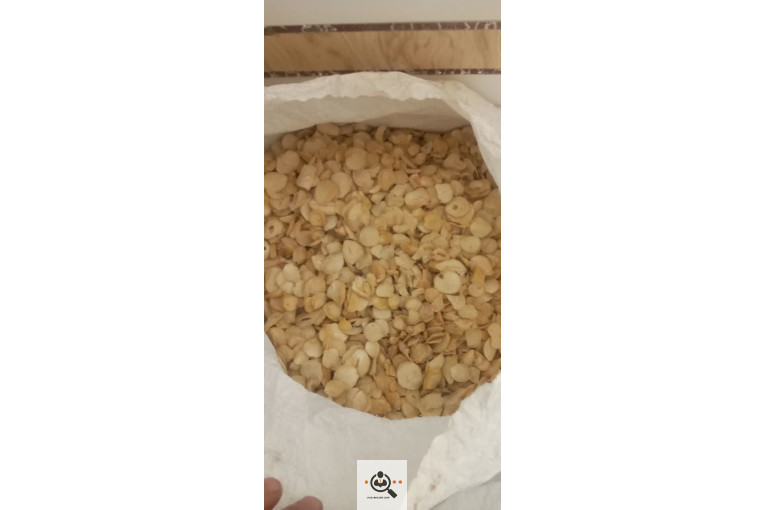 پخش خشکبار موسیر در نجف آباد