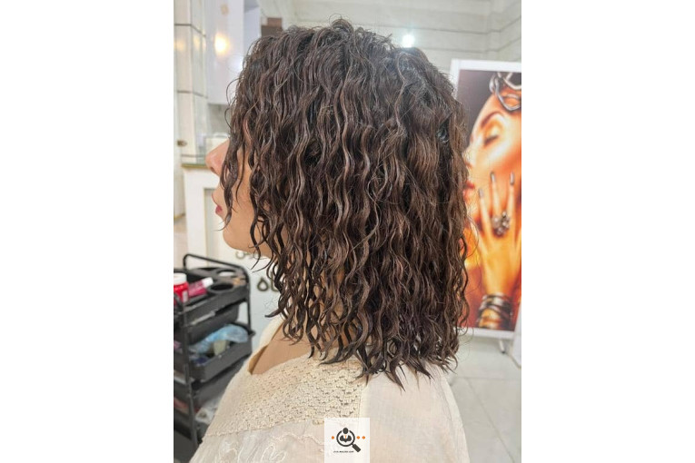 خدمات رنگ مو معصومه اصغرپور در مشهد