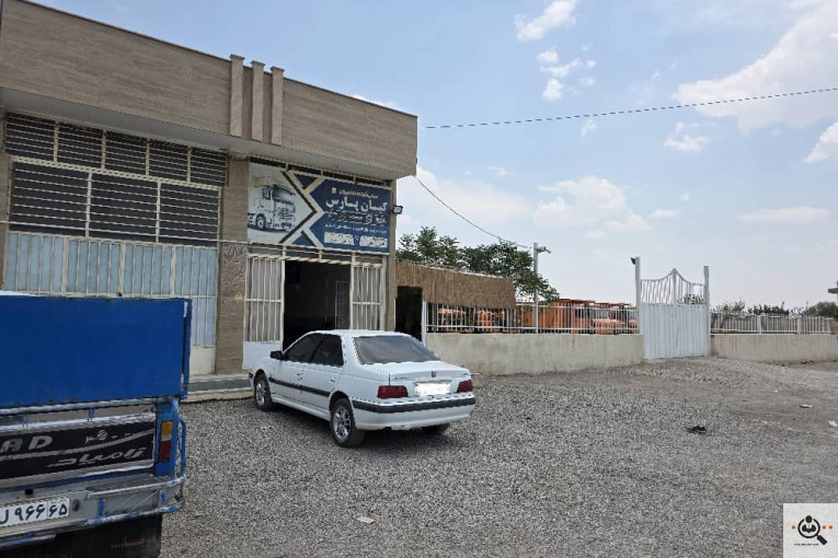 نمایشگاه کامیون کیان پارس در سیرجان