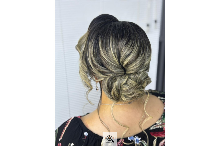 سالن آرایش و زیبایی رزا در تهران