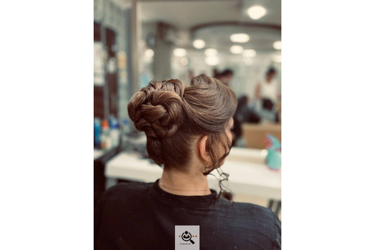 سالن آرایش و زیبایی فرح ناز در کرج