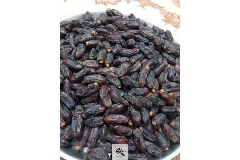 تجارت خرما در عنبرآباد کرمان