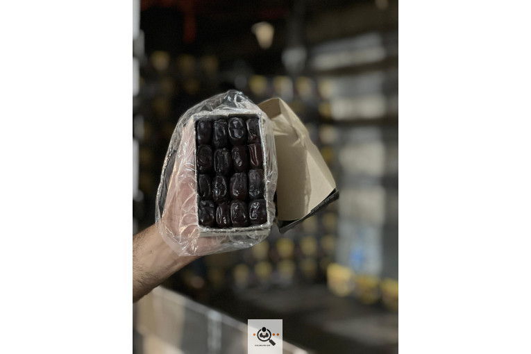 تجارت خرما در عنبرآباد کرمان