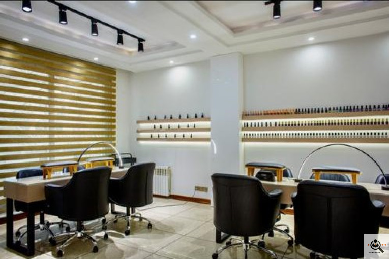 بوتیک سالن آرایش و زیبایی سفری در تهران