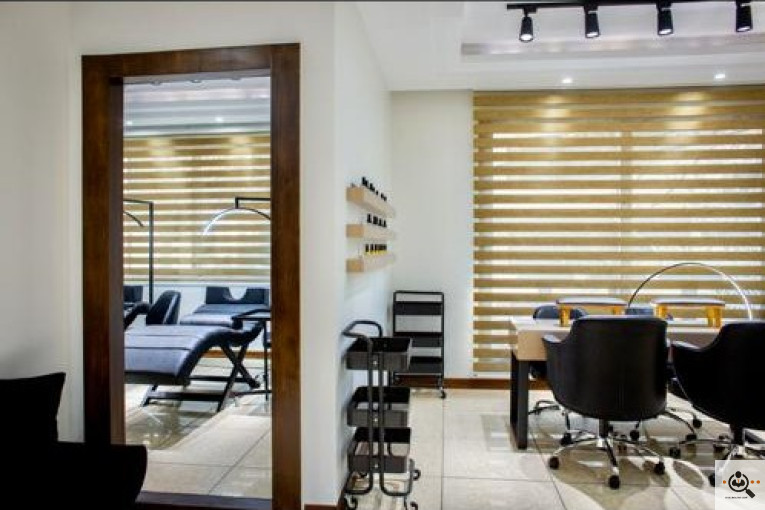 بوتیک سالن آرایش و زیبایی سفری در تهران