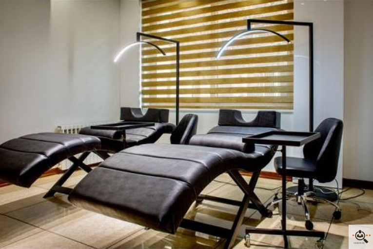 بوتیک سالن آرایش و زیبایی سفری در تهران