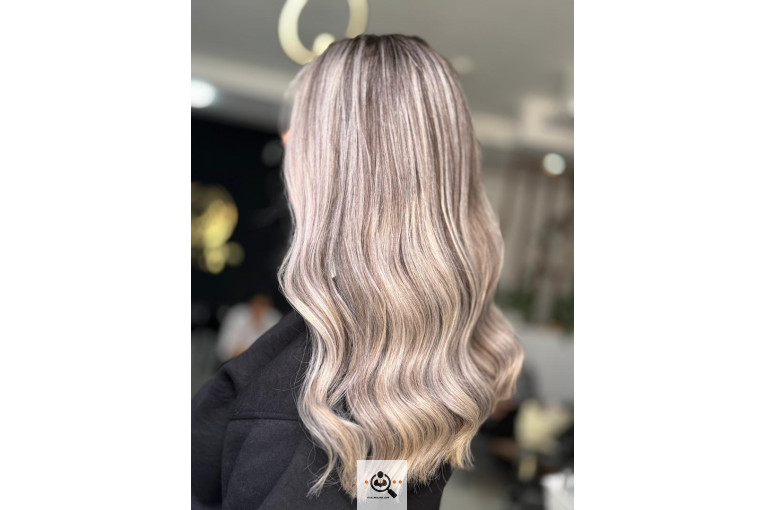 خدمات رنگ مو شادی نورمحمدی در لاهیجان