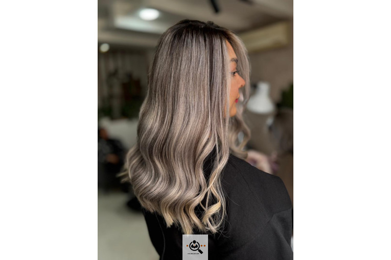 خدمات رنگ مو شادی نورمحمدی در لاهیجان