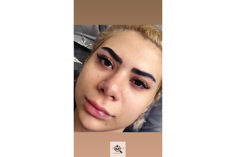 آکادمی مژه آذین در رامسر