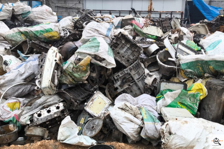 خدمات ریخته گری و ضایعات حاج سعید مستاجران در اصفهان