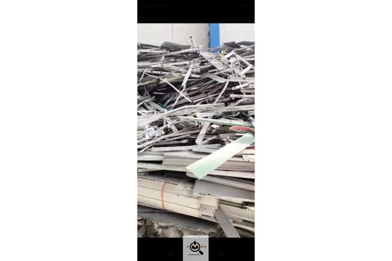 خدمات ریخته گری و ضایعات حاج سعید مستاجران در اصفهان