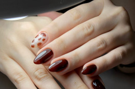 سالن آرایش و زیبایی دلینا در شهرک اندیشه