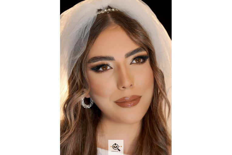 سالن آرایش و زیبایی دلنیا در شهرک اندیشه