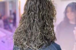 آموزشگاه و سالن زیبایی آمتیس در کرج