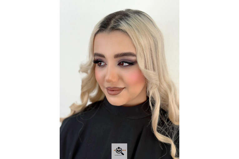 سالن آرایش و زیبایی لارن در نقده