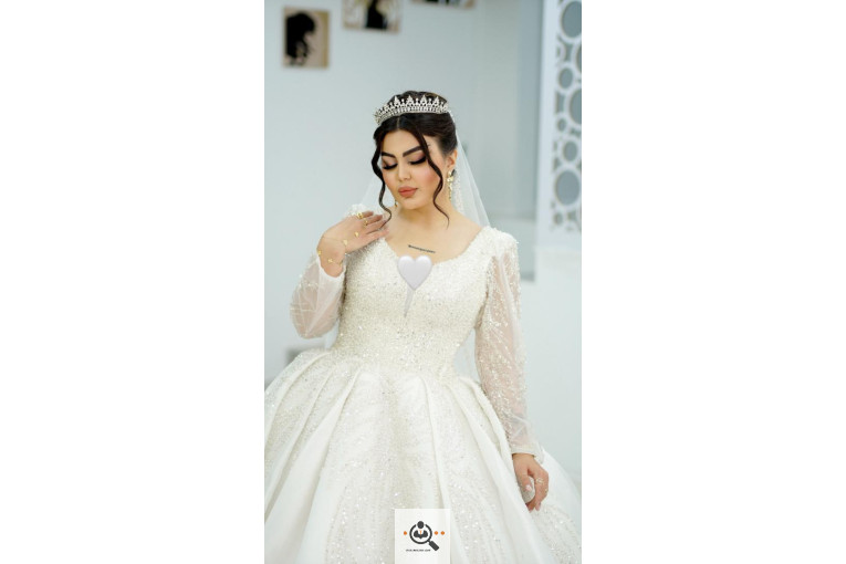 سالن آرایش و زیبایی لارن در نقده