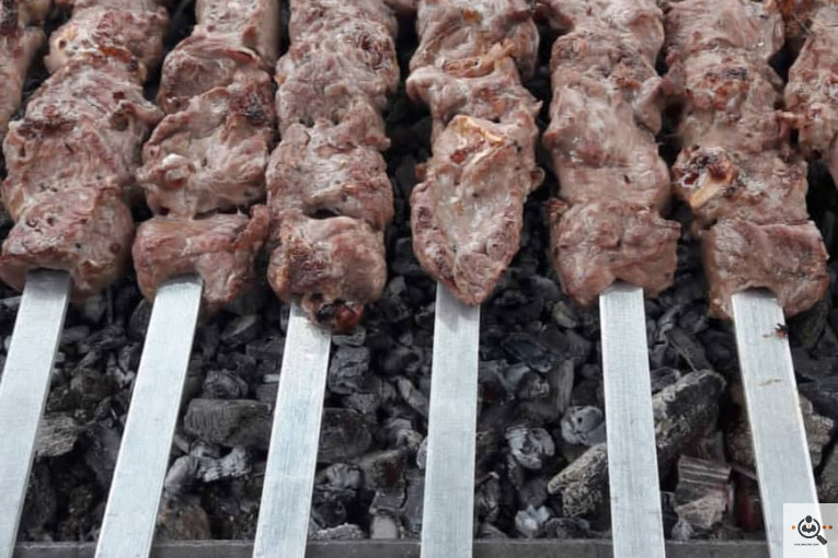 رستوران ممتاز کامیاب در شفت