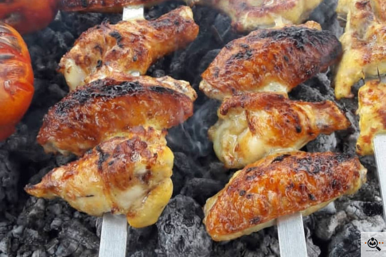 رستوران ممتاز کامیاب در شفت