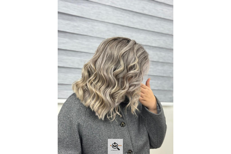 رنگ مو و کراتین زهرا منتجبی در کاشان