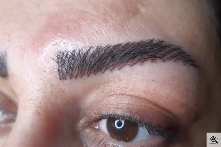 سالن آرایش و زیبایی آنا در عنبرآباد کرمان