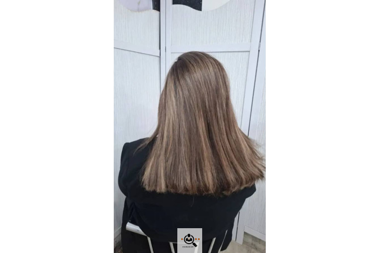 سالن آرایش و زیبایی آنا در عنبرآباد کرمان