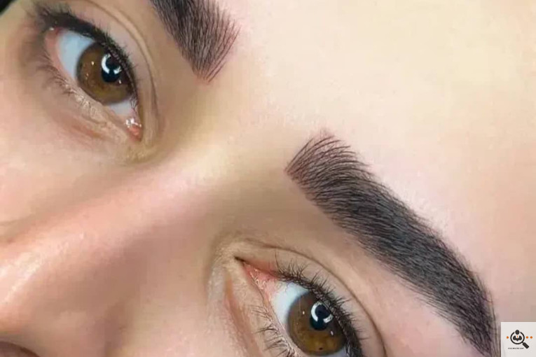 سالن آرایش و زیبایی آنا در عنبرآباد کرمان