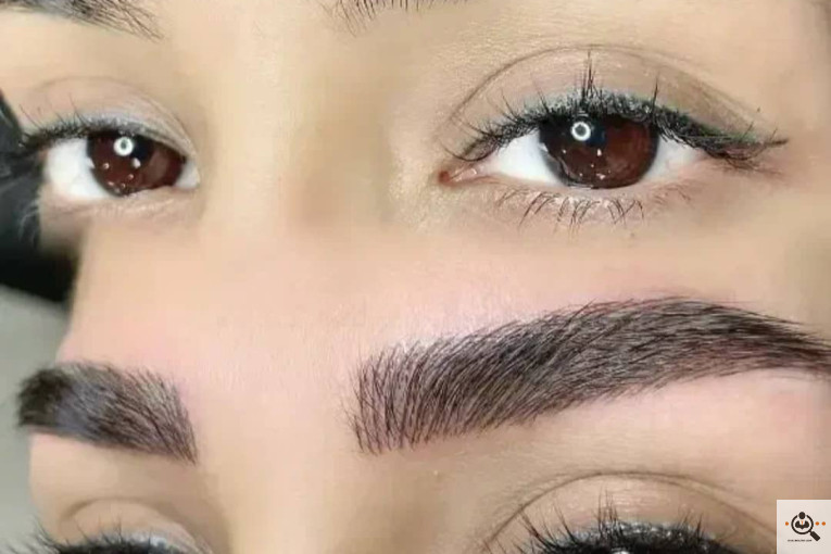 سالن آرایش و زیبایی آنا در عنبرآباد کرمان