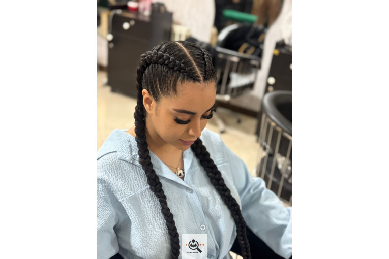 سالن آرایش و زیبایی ملینا سلطانی در خیابان پیروزی تهران