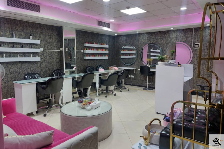 آموزشگاه و سالن زیبایی ندا مصطفی در تهران