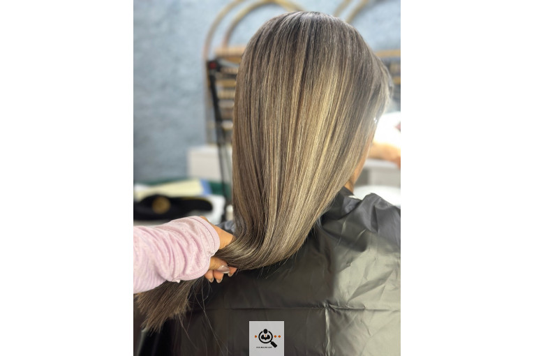 خدمات رنگ و لایت زهرا موسوی در بندرعباس